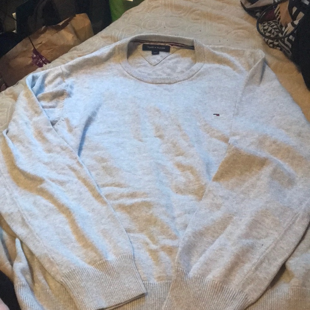 Tommy Hilfiger sweater